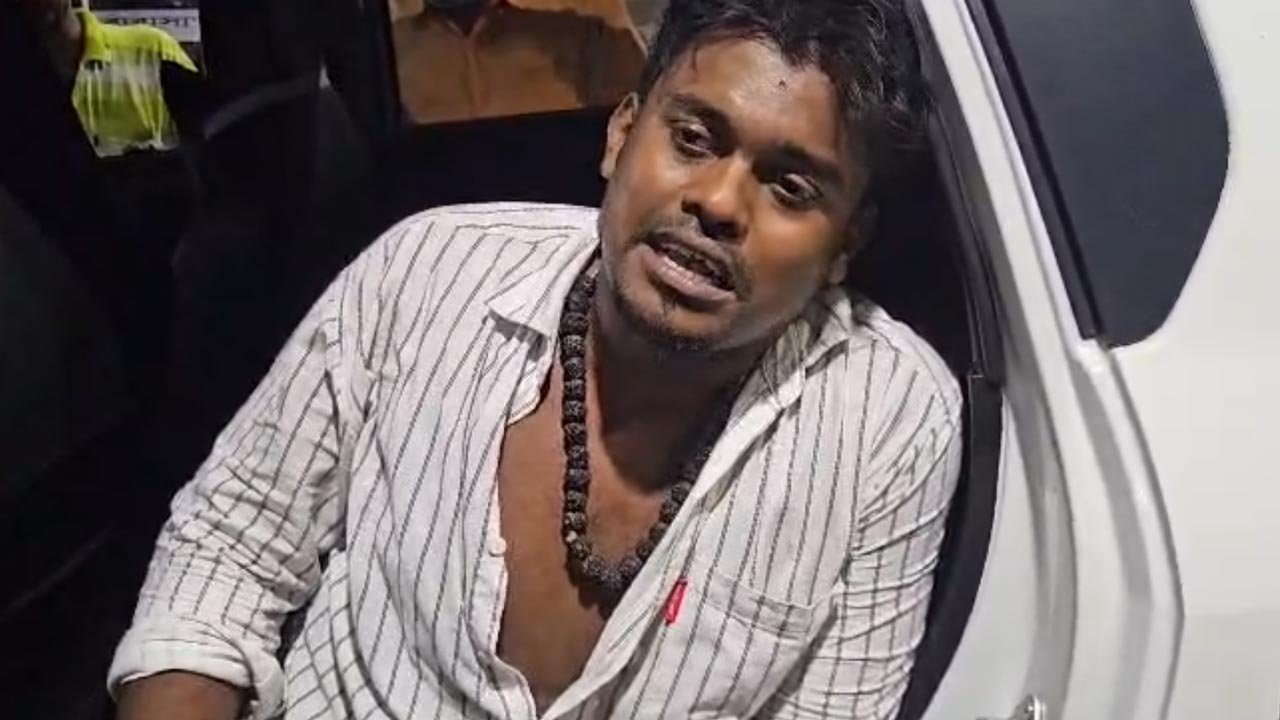 বারাসত বিশ্ববিদ্যালয়ে এবিভিপি-টিএমসিপি সং*ঘ*র্ষ, জখম দুই; পাল্টাপাল্টি অভিযোগে উত্তপ্ত ক্যাম্পাস